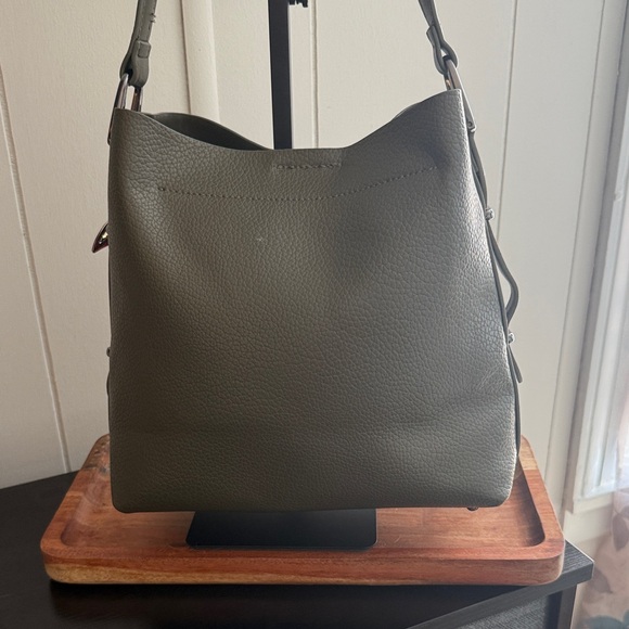 Steve Madden Olive Green Shoulder Bag EUC - Picture 2 of 6
